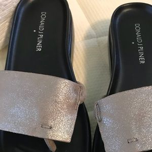 Donald J Pliner Fifi sandals